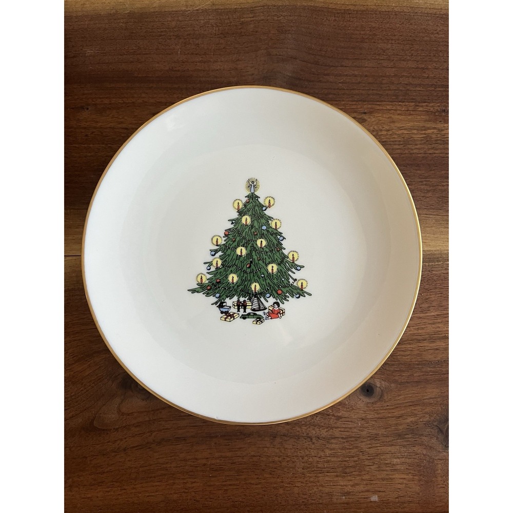 B.C. Clark 85th Year 1977 Limited Edition Christmas Tree Plate 8.5" Minty Fresh